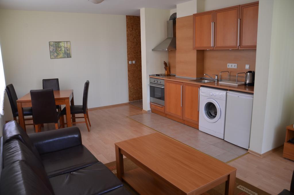 Single Private Apartments In Marina View Fort Beach Sveti Vlas Exterior foto